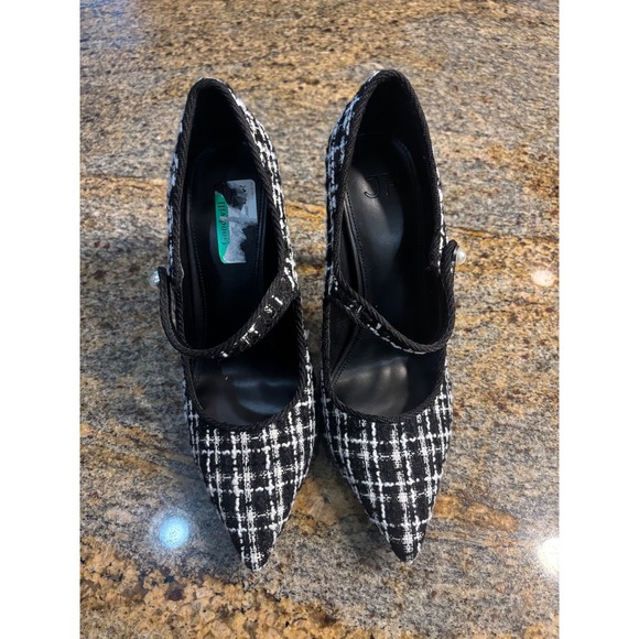 JustFab Adelaide Classic Court Shoes Black White Pointed Toe Pumps Size‎ 9 - Picture 2 of 6